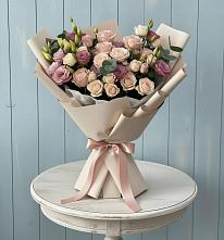 Букет цветов из:  Розы и Лизиантусы в Верхней Максаковке