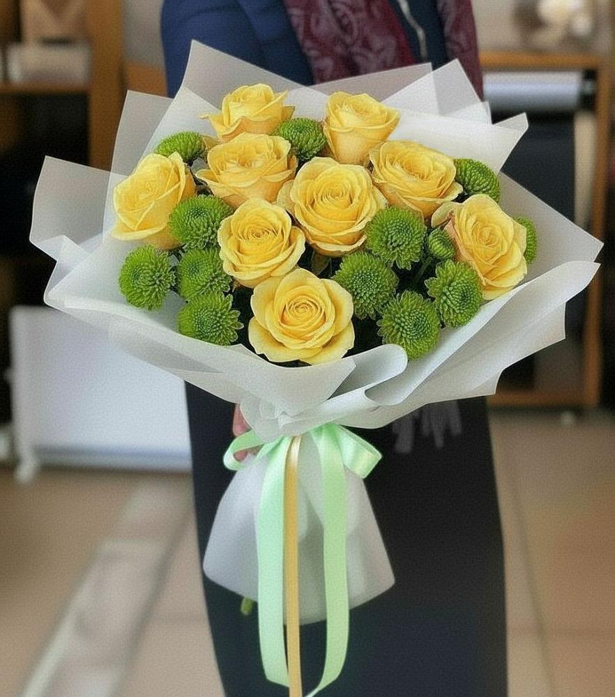 Букет цветов из: Хризантемы и Розы в Верхней Максаковке