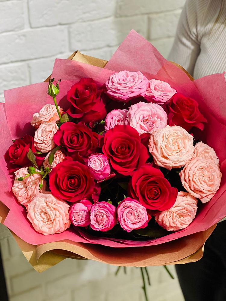 Букет цветов из: Розы в Верхней Максаковке