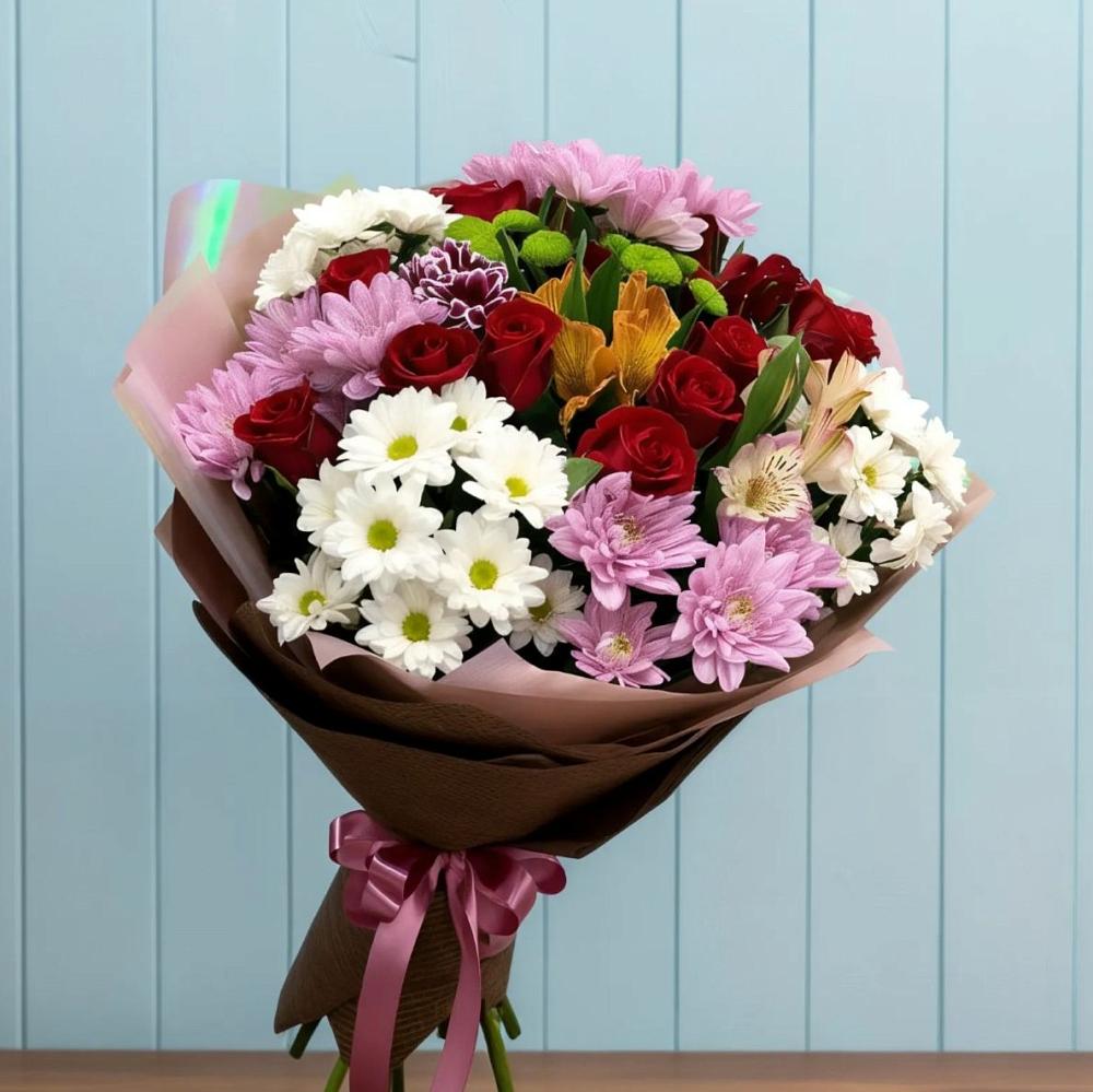 Букет цветов из: Розы, Хризантемы и Альстромерии в Верхней Максаковке