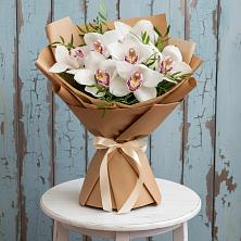 Букет цветов из:  Орхидеи и Розы в Верхней Максаковке